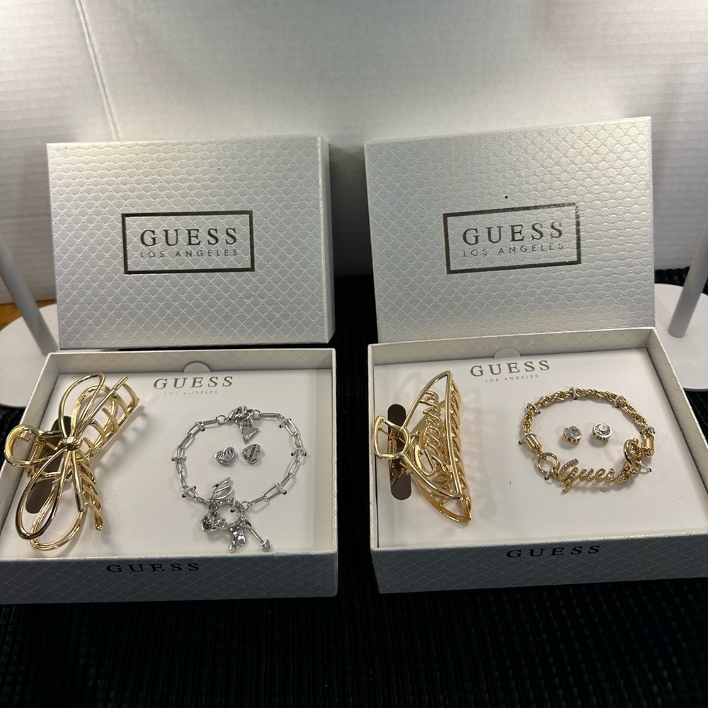 🆕2 Guess Hair Clip, Bracelet & Earrings Sets